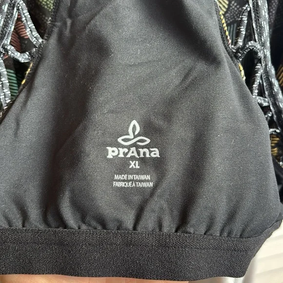 Prana Floral Halter Built-In Bra🦚 - Picture 9 of 9